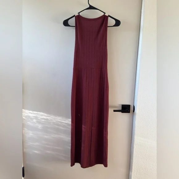 Lush Burgundy Knit Midi Dress - Picture 2 of 4